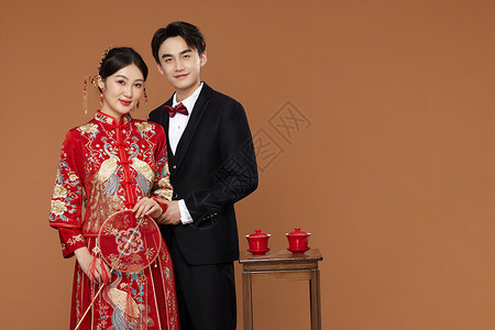中式新郎浪漫中式结婚新人背景