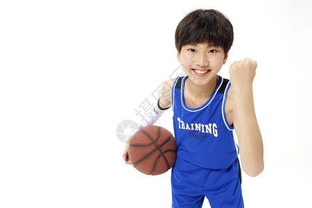 小孩打篮球篮球少年加油形象背景