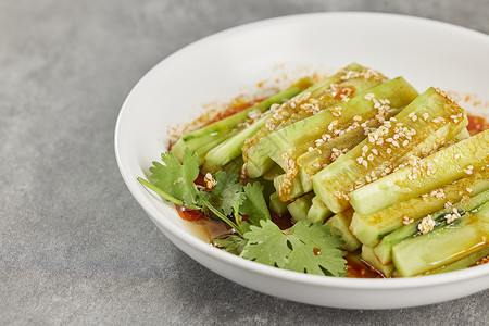中式凉菜黄瓜条高清图片
