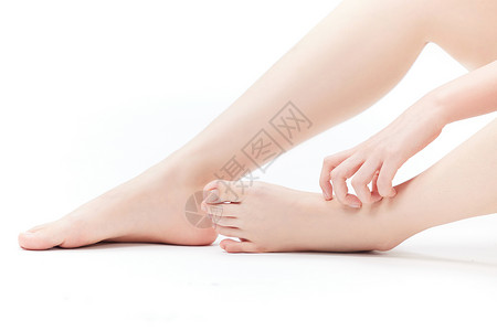 真菌感染女性脚部瘙痒抓挠背景