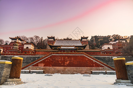 冬季夕阳下的北京颐和园高清图片
