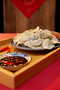 餐桌上的饺子水饺背景图片