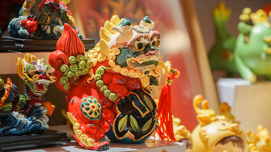 喜庆红色春节龙年年货市场龙年春节装饰挂件背景