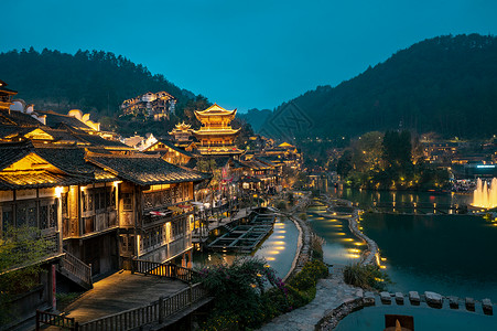 中国风古建筑贵州遵义乌江寨夜景背景