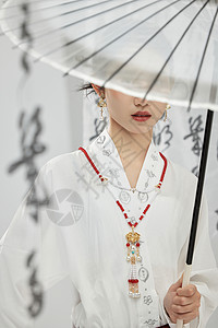 时尚复古打着伞的中式古风美女背景