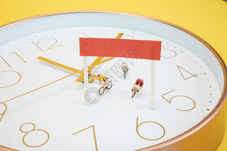 个性钟表创意高考拼搏与时间赛跑的微距小人背景