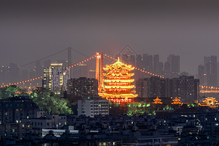 湖北武汉黄鹤楼与鹦鹉洲大桥古今同框的景观高清图片