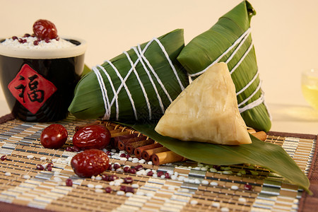 剥开的粽子中国文化饮食高清图片