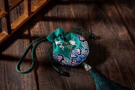 刺绣荷包端午节节日香囊荷包背景