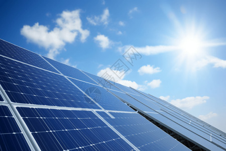 太阳能板吸收能量图片