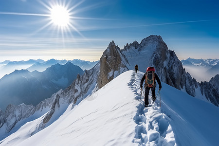 登山者攀登白雪皑皑的山峰高清图片