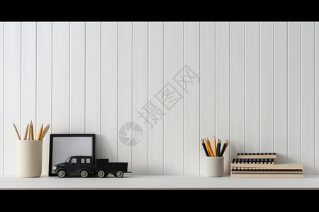 白色物品白色系办公桌上的铅笔和物品背景