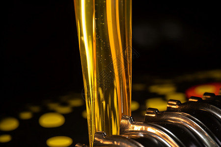 机油滤芯发动机的润滑剂设计图片