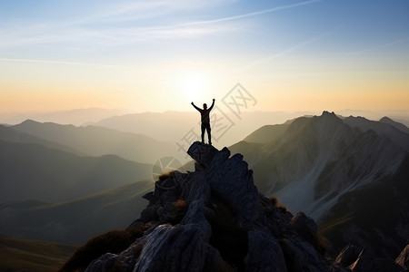 日出时山顶上的人背景图片