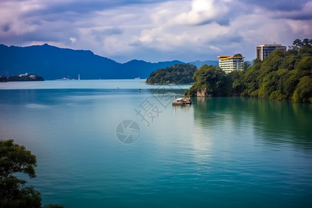 日月潭的湖光山色背景图片