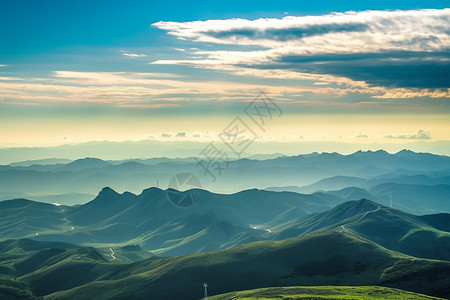多云天空山脉旅行风景背景图片