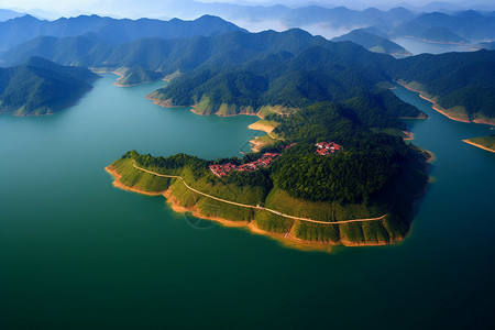 湖泊与岛屿的风景图片