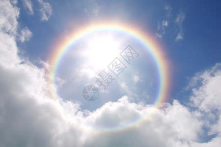 阳光折射的彩虹背景图片