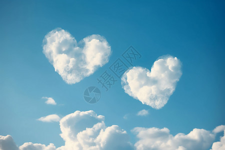 在寒风中遇见两朵爱心形云朵在蓝天中飞翔设计图片
