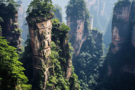 层层交错层层叠嶂的奇石群峰景观背景