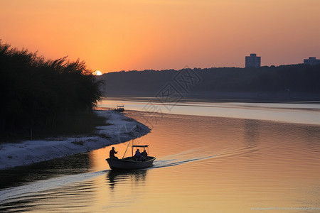 滨江公园渔船抚远高清图片
