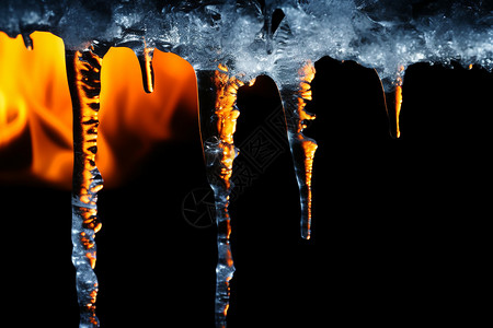 冰柱冰块融化的冰柱和火焰设计图片