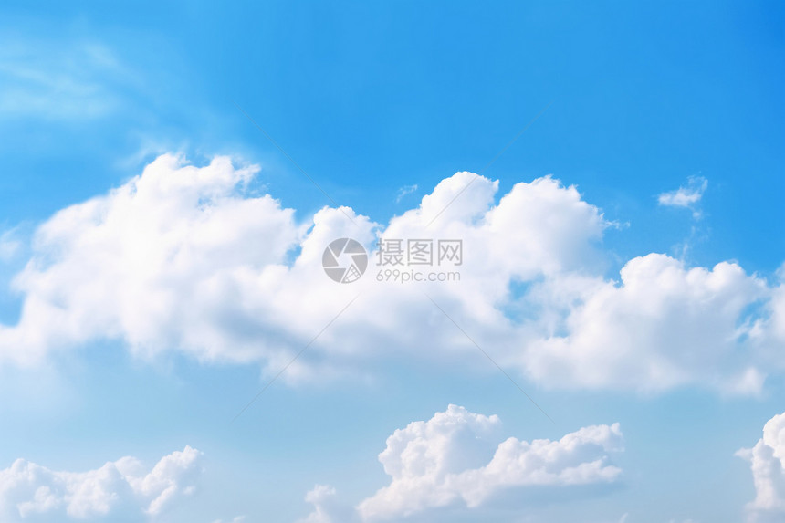 蓝天天空里的乌云图片