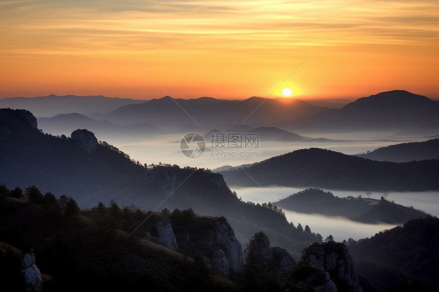 山顶日出的景色图片