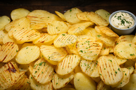 高热量的薯片零食背景图片