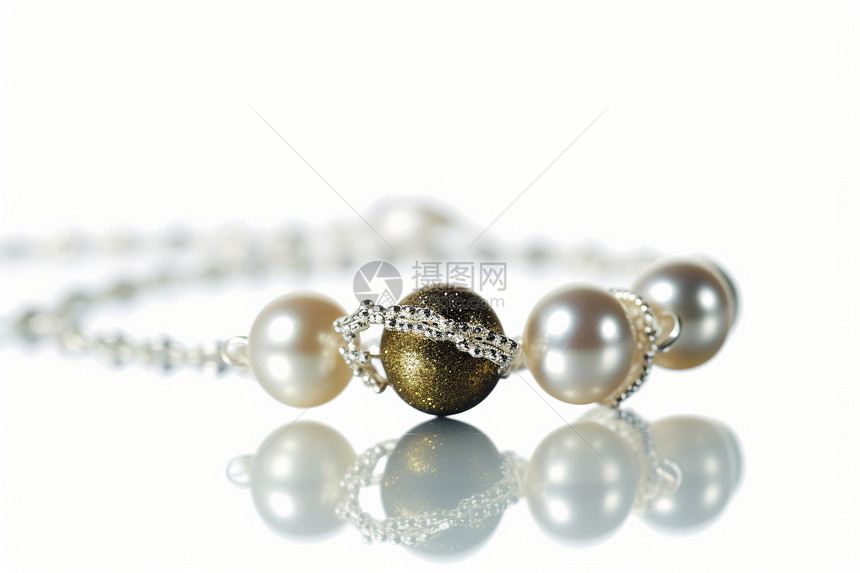 漂亮的珍珠项链图片