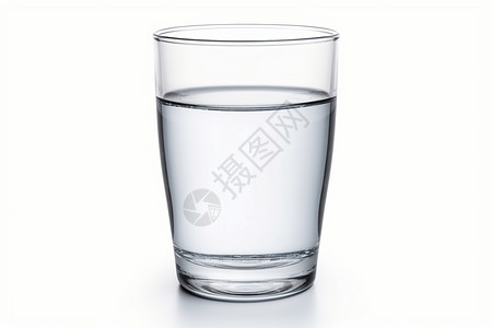 透明小素材杯子里的透明清水背景