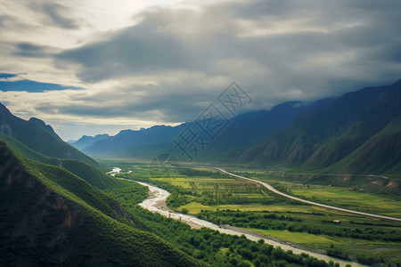 夏季的山间美景图片