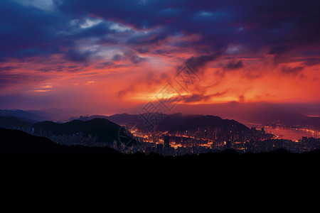 燃烧的云唐郎山美丽的日落景色背景