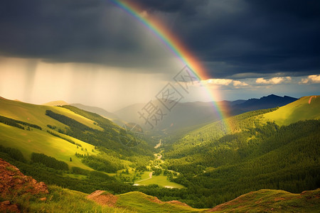 山谷间的彩虹图片