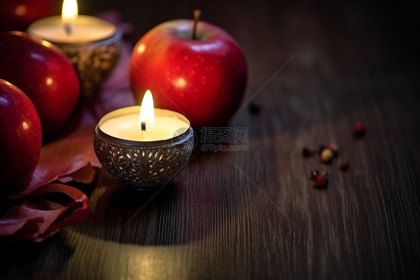 苹果和蜡烛图片