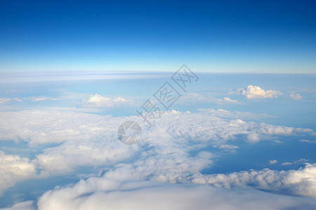 天空中云层的美丽景观背景图片