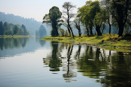 明镜的湖面背景