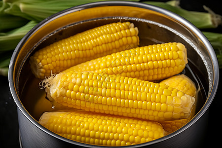 黄色的玉米煮熟的玉米高清图片