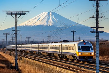 火山地区横穿东京的列车背景