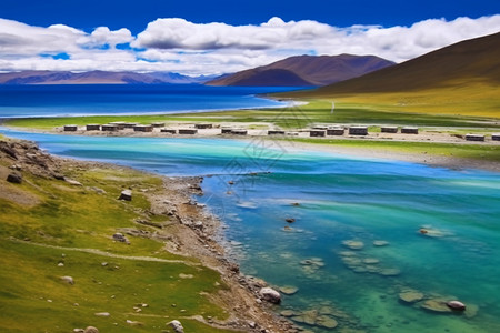 夏季藏区高原的美丽风景背景图片