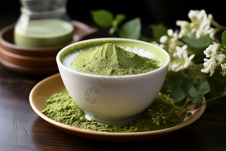 新鲜的绿茶粉图片