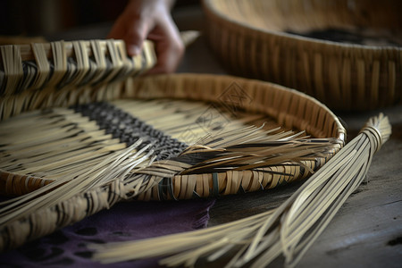 传统手工编织的篮子图片