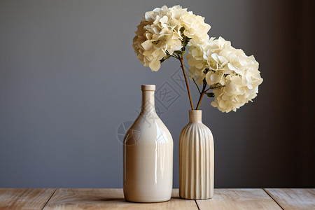 陶瓷静物与白色绣球花背景图片