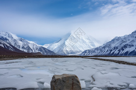 喀什地区的山峰高清图片