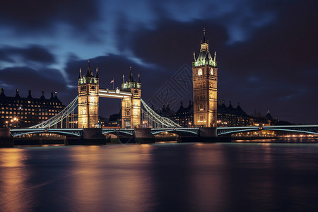 夜晚的伦敦桥高清图片