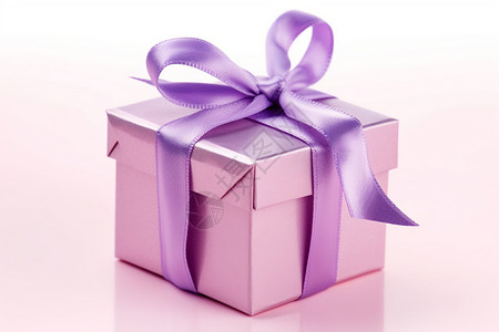 紫色丝带蝴蝶结很精美的礼物盒背景