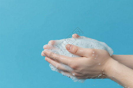清洁杀菌的洗手图片