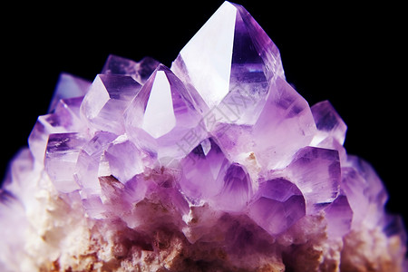 坚硬的紫水晶图片