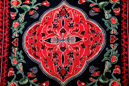 花型图案华丽的红地毯背景