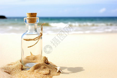 海岸上的漂流瓶高清图片